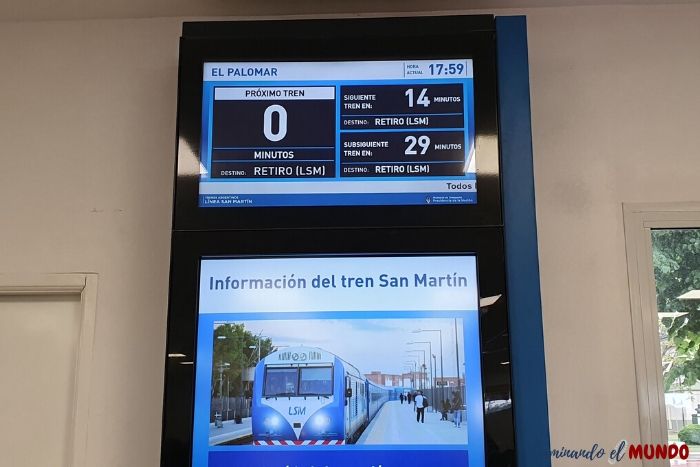 Información del tren dentro del aeropuerto